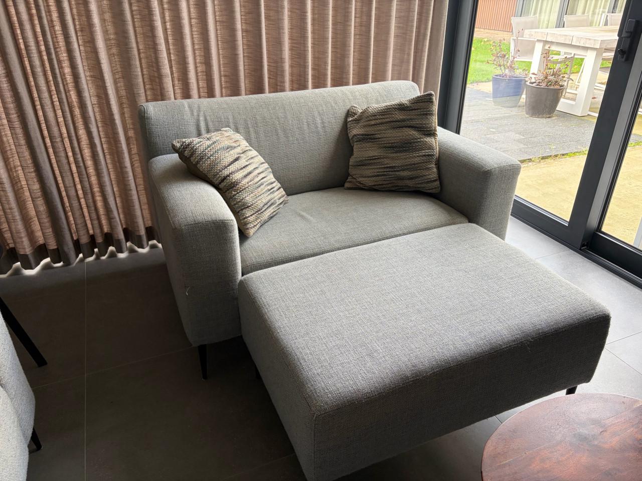 Zithoek Enzo Luca (bank, loveseat en poef)