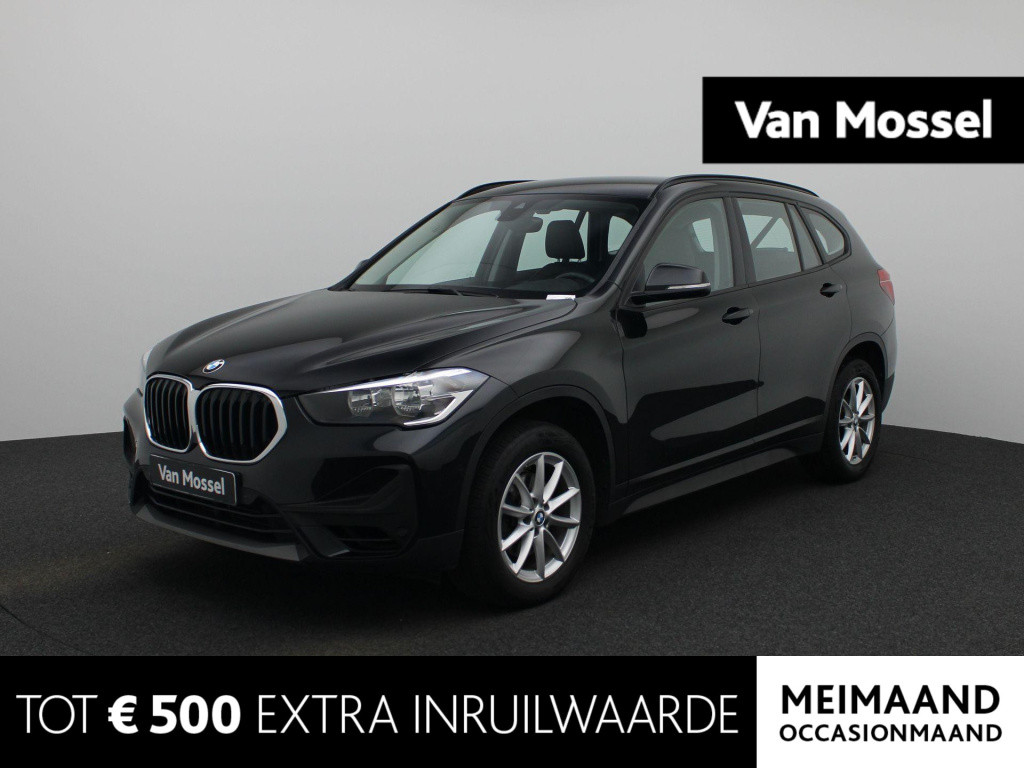 BMW X1 sdrive18i executive | automaat | navigatie | verwarmde stoelen | ele