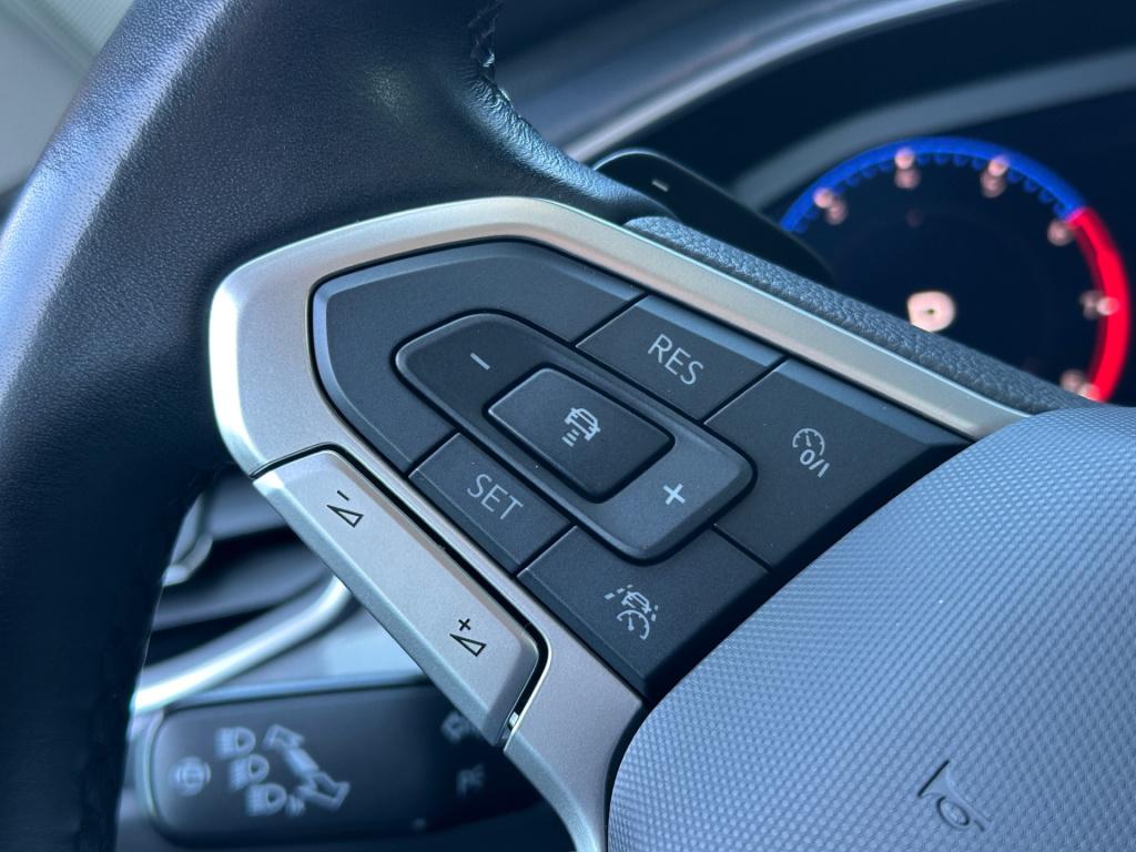 Volkswagen T-roc 1.5 tsi 150pk dsg style carplay | trekhaak | camera | keyl