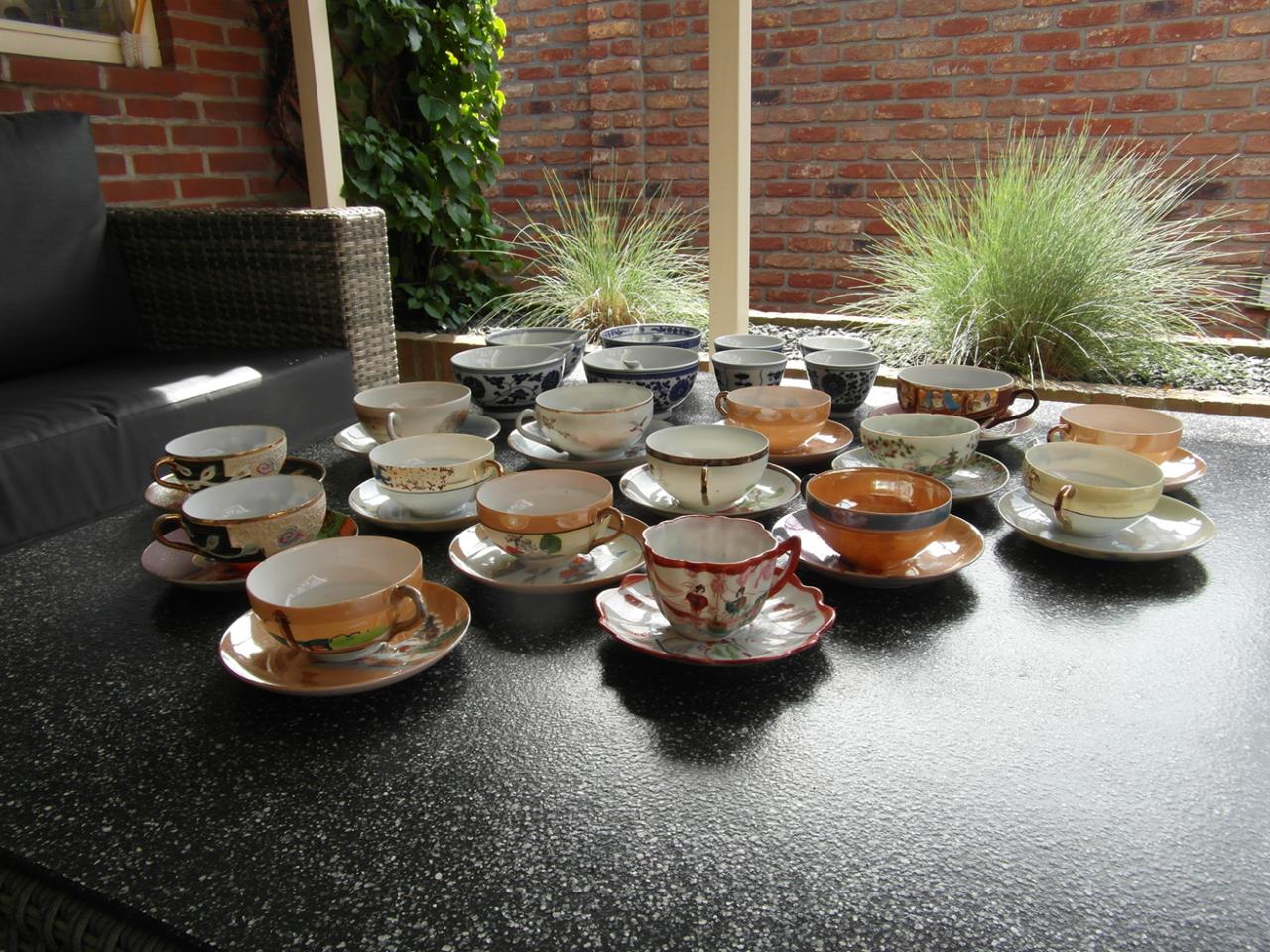 Verzameling Chinees en Japans porselein.