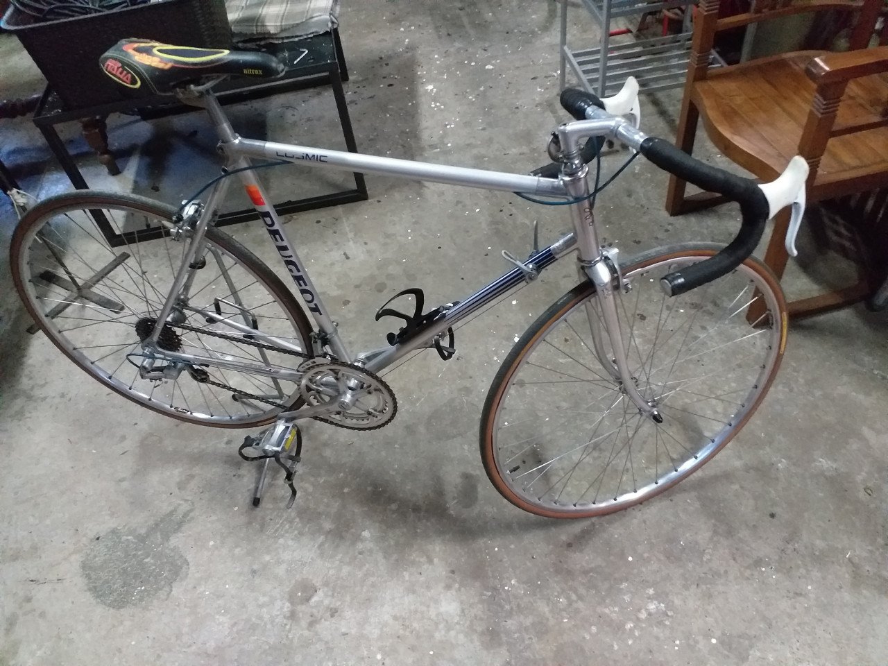 ""PEUGEOT VINTAGE RACEFIETS VOLLEDIG IN ALUMINIUM SPECIALE UITVOERING""