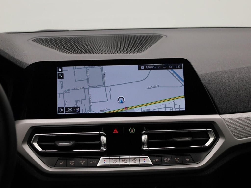 BMW 3-serie 320e high executive | automaat | navigatie | leder | elektrisch