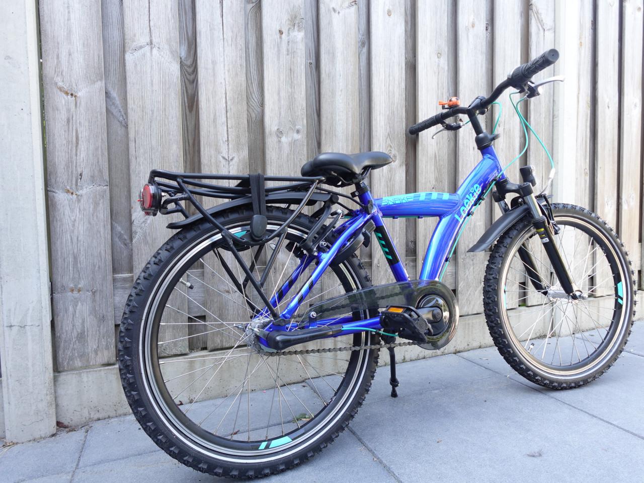 🚲 Loekie Snake 22 inch – Zo goed als nieuw – Slechts 1,5 jaar jong!