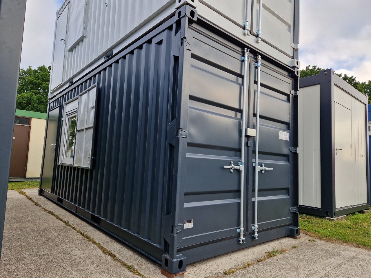 Nieuwe 20ft combinatiecontainers / combicontainers 600x244cm