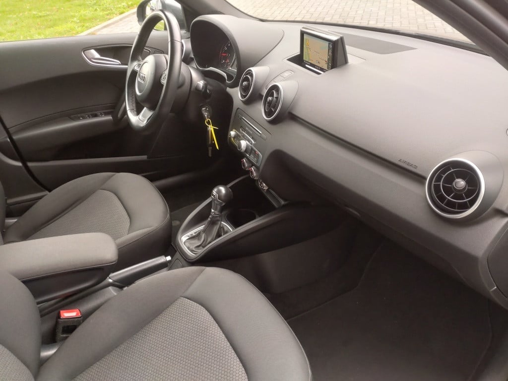 Audi A1 Sportback 1.0 tfsi adrenalin