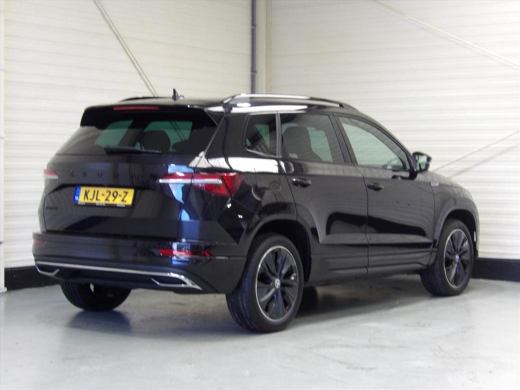 Skoda Karoq 1.5 tsi act greentech 150pk dsg-7 sportline business