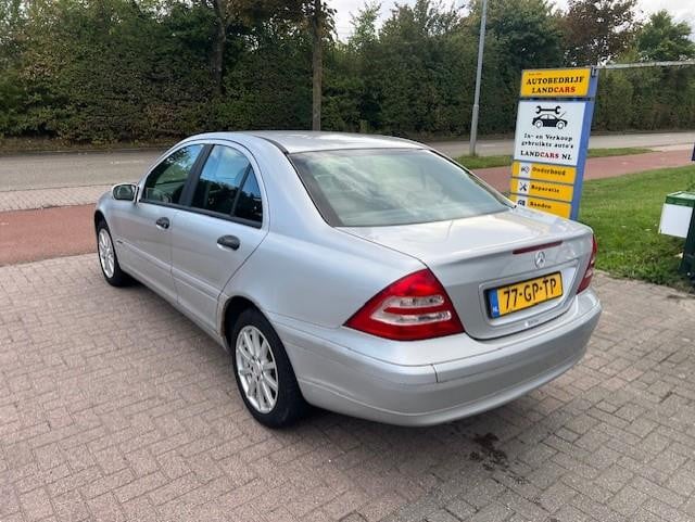 Mercedes-Benz C-Klasse 180 elegance