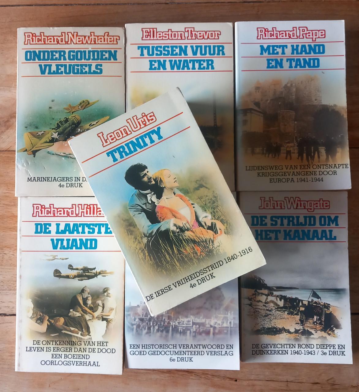 13 Hollandia pockets
