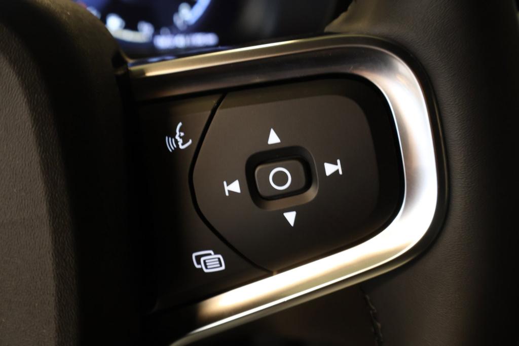 Volvo XC40 1.5 t5 plug-in hybrid core bright|stuur+stoelverwarming|achterui