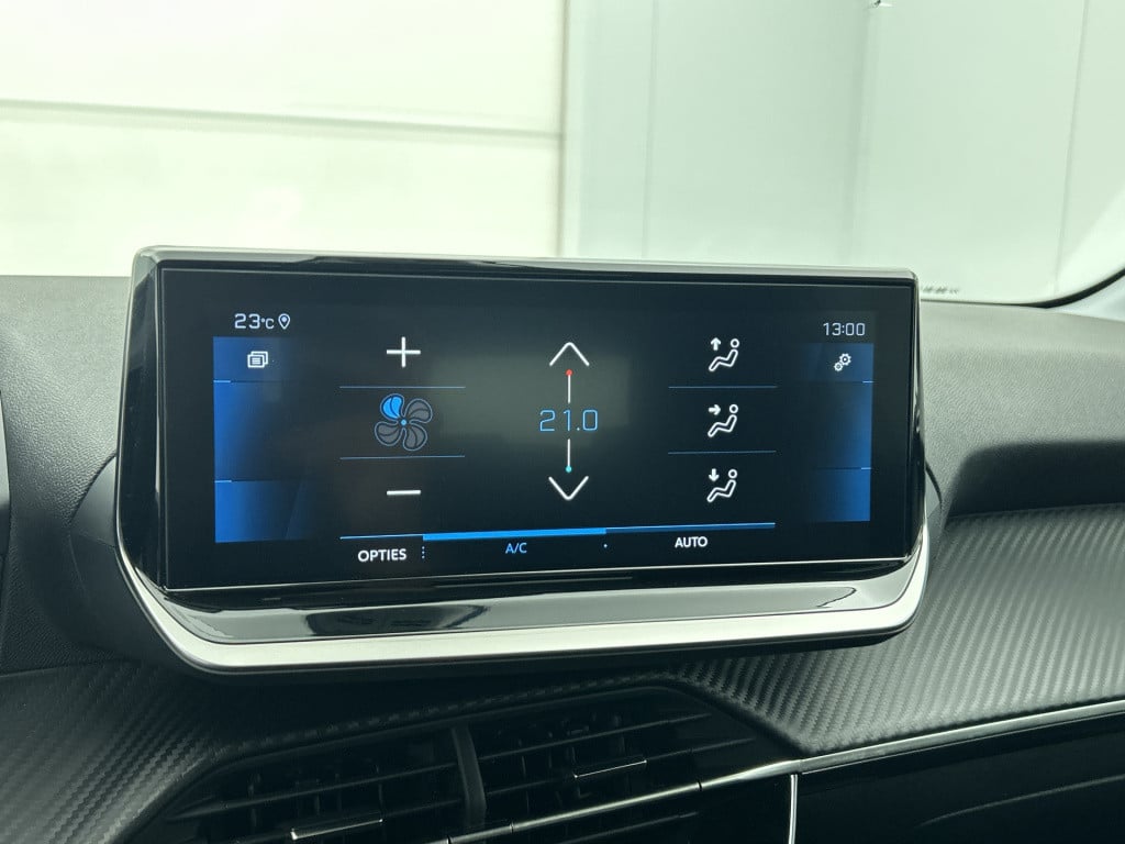 Peugeot 208 100 pk allure | rijklaar | navi | camera | icockpit |