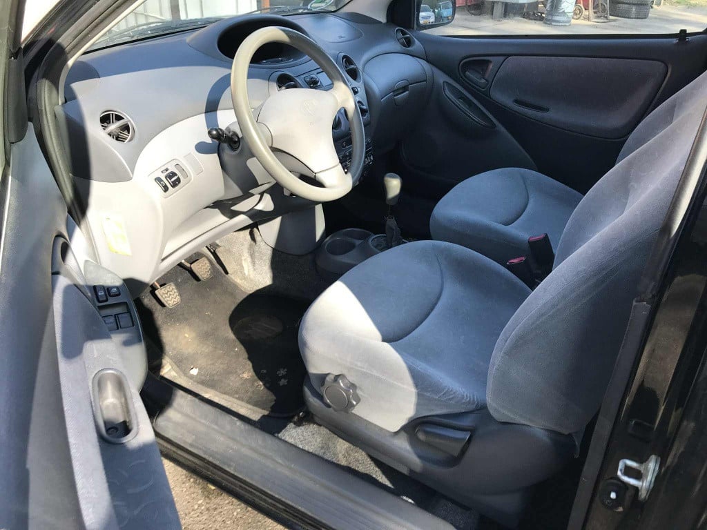 Toyota Yaris 1.3-16v vvt-i sol