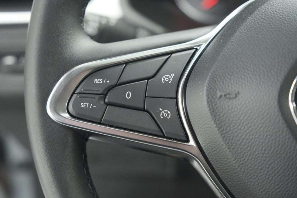 Renault Captur tce 90 evolution | parkeersensoren | navigatie | allseason b