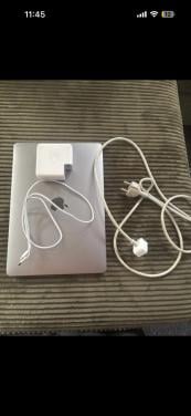 Macbook Pro 13-inch (2017)