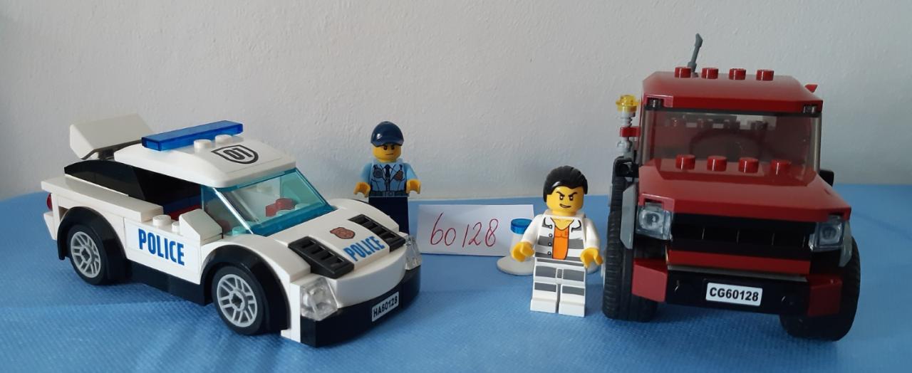 LEGO City 60128: Politieachtervolging, politiewagen + jeep