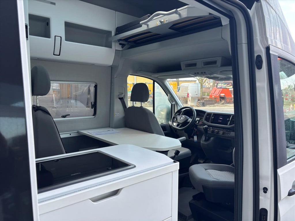 Volkswagen Transporter crafter 2.0tdi 177pk automaat grand california 600 |