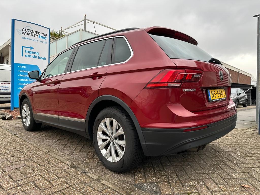 Volkswagen Tiguan 1.4 tsi comfortline wegklapbare trekhaak 1e eigenaar pdc