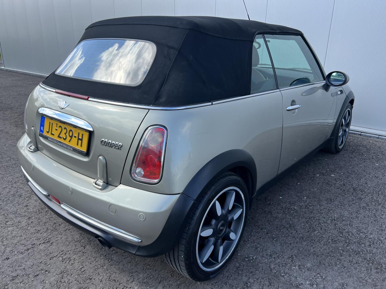 MINI Mini Cabrio 1.6 Cooper Pepper