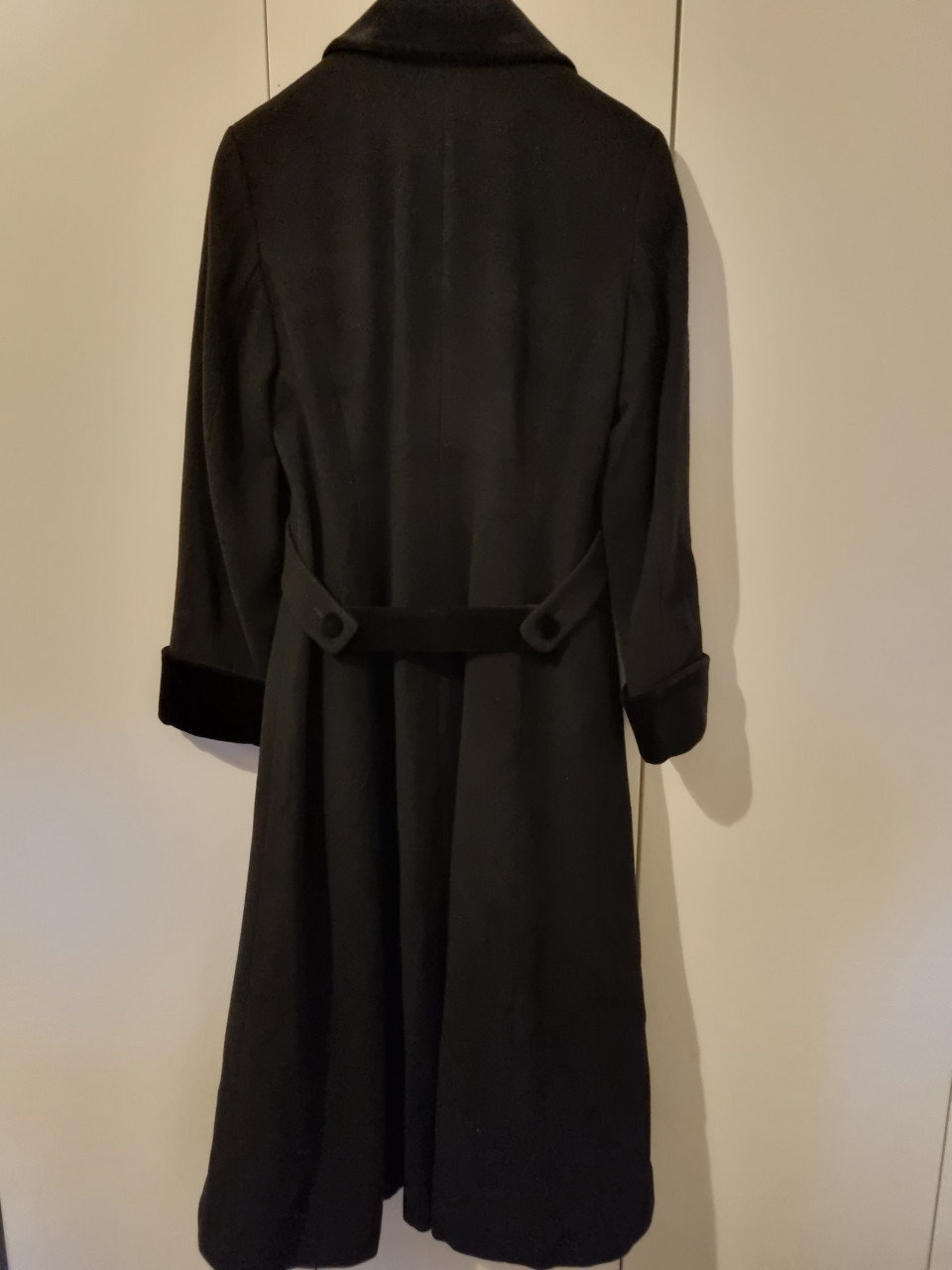 Vintage lange zwarte mantel maat 36