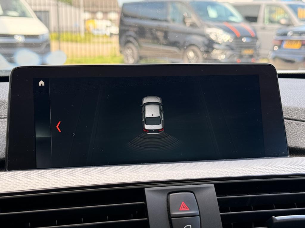 BMW 3-serie 318i m sport edition | cruise | leder | stoelverwarming | led |