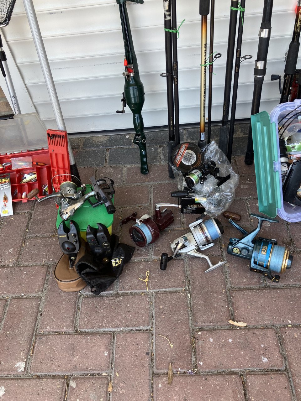 Te koop Complete vishengels voor €175