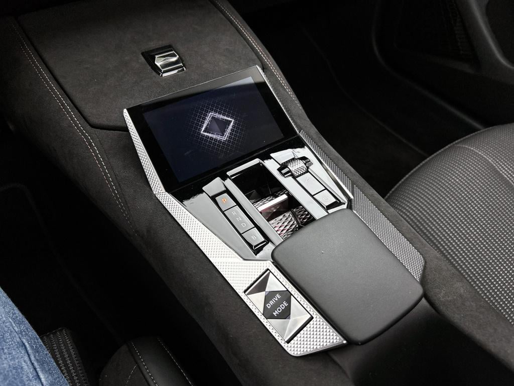 Ds Ds 4 e-tense performance line+ | rijklaar | panorama dak | elektrische s