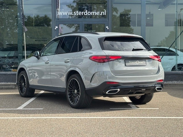 Mercedes-Benz Glc 300e 4matic amg line l panoramadak l night l memory l weg