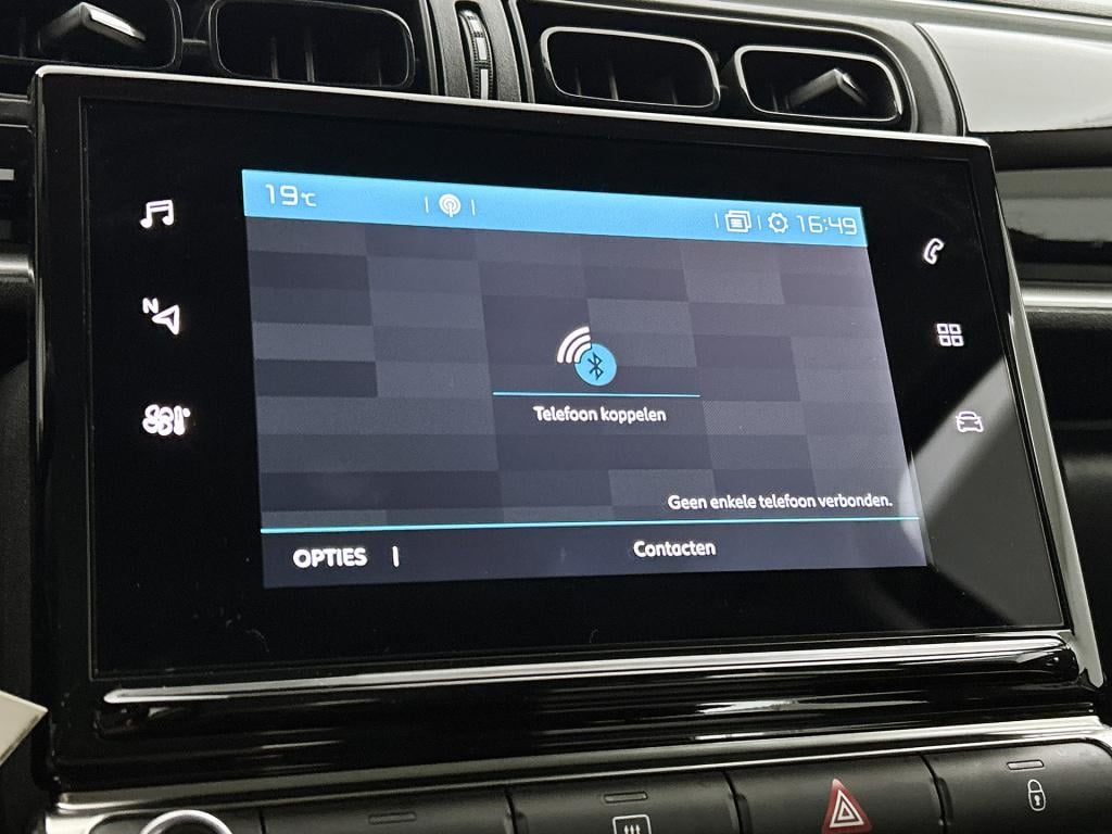 Citroen C3 82 pk plus | rijklaar | navigatie | parkeersensoren achter |