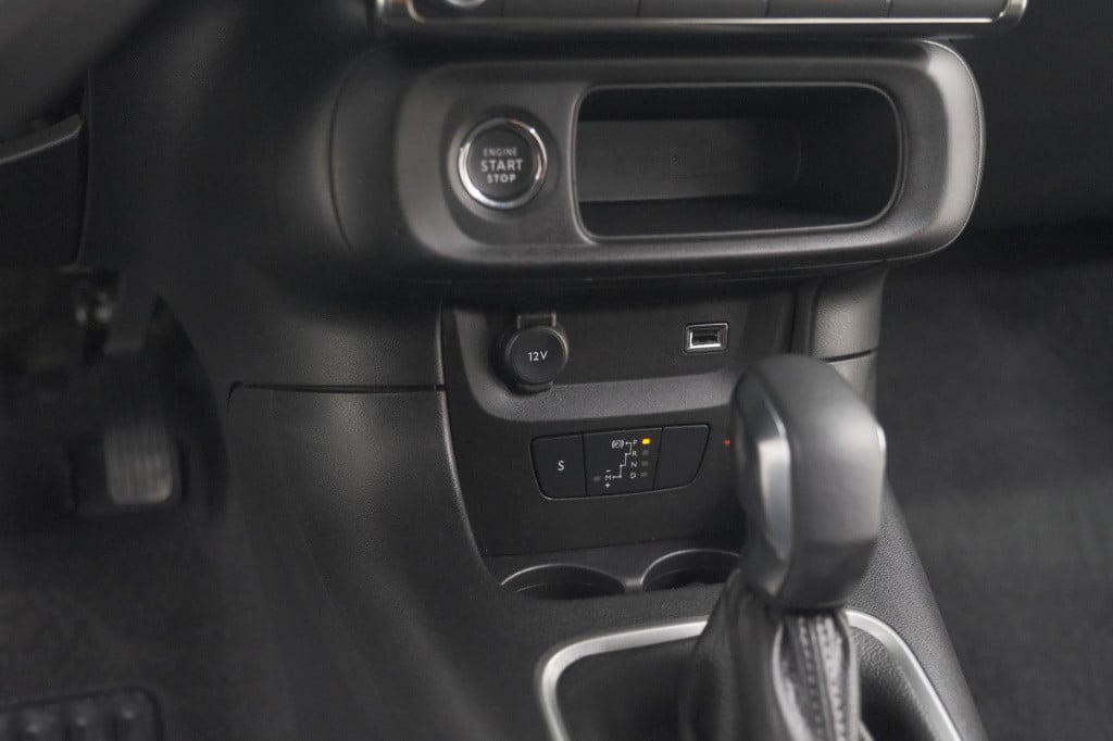 Citroen C3 puretech 110 eat6 max | apple carplay | parkeersensoren | climat