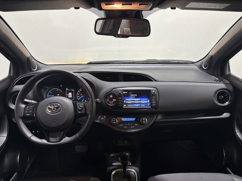 Toyota Yaris 1.5 hyb. premium