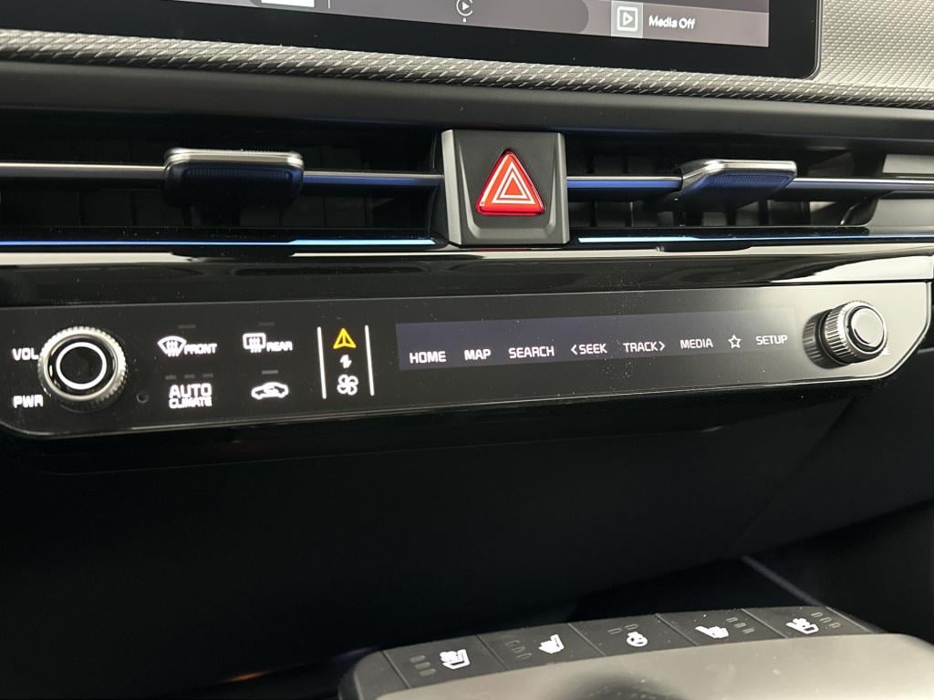 Kia Ev6 plus advanced 84 kwh | schuif kantel dak | stoel verwarming en koel