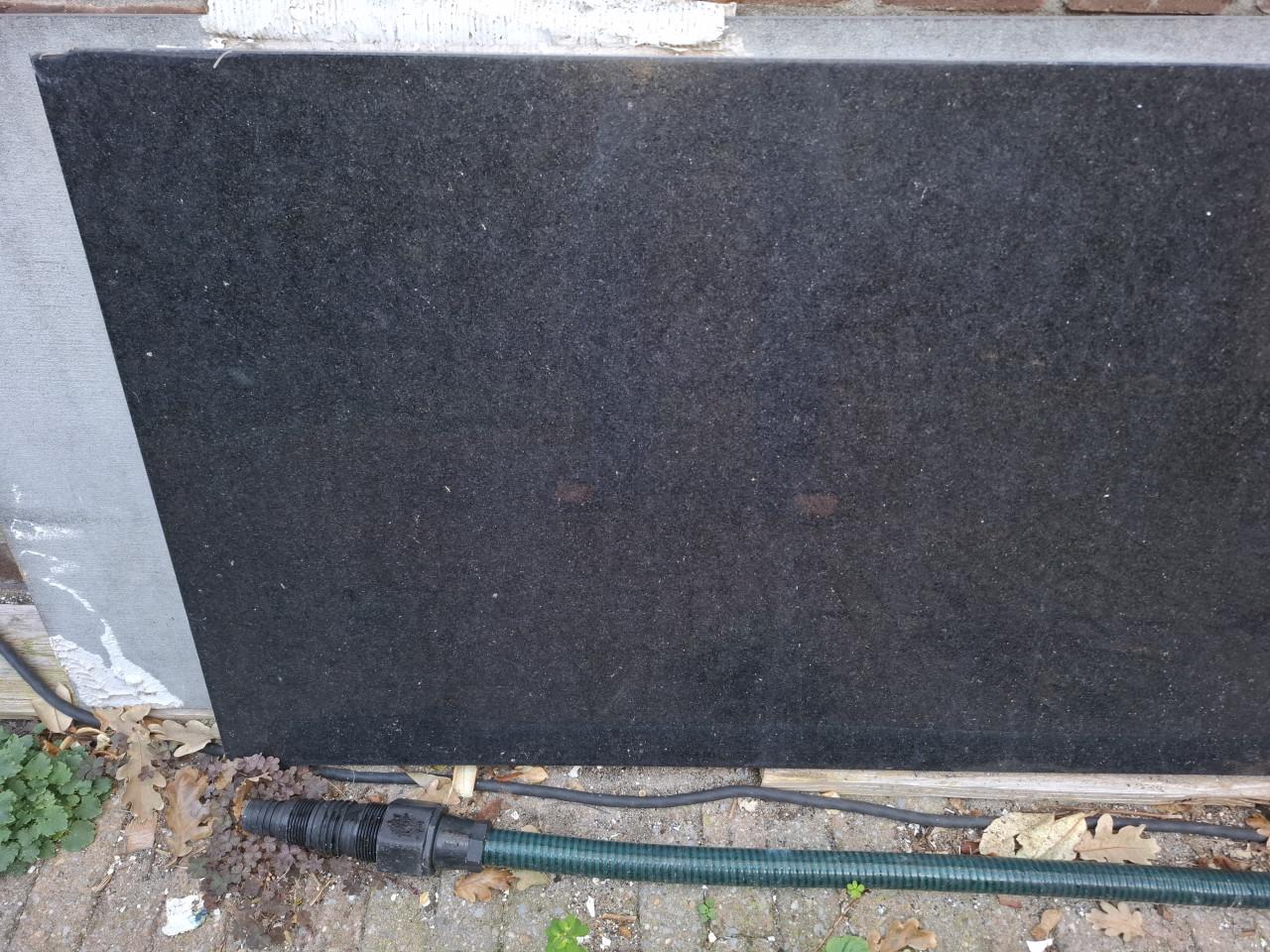 Granieten platen Gereserveerd