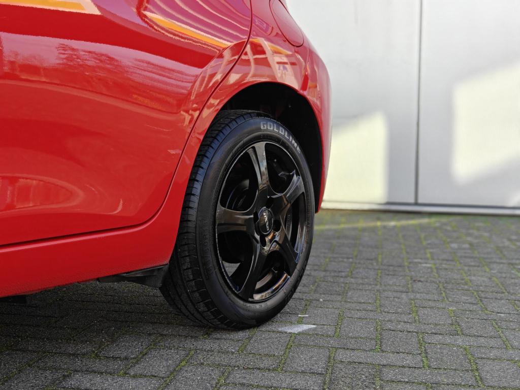 Toyota Aygo 1.0 vvt-i x-play camera/apple carplay/android auto