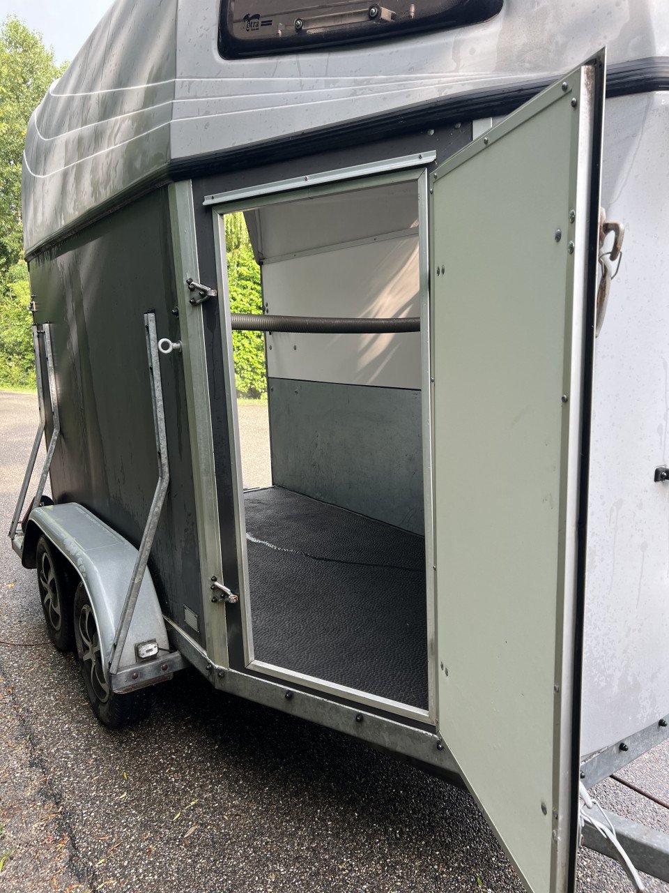 Paarden trailer