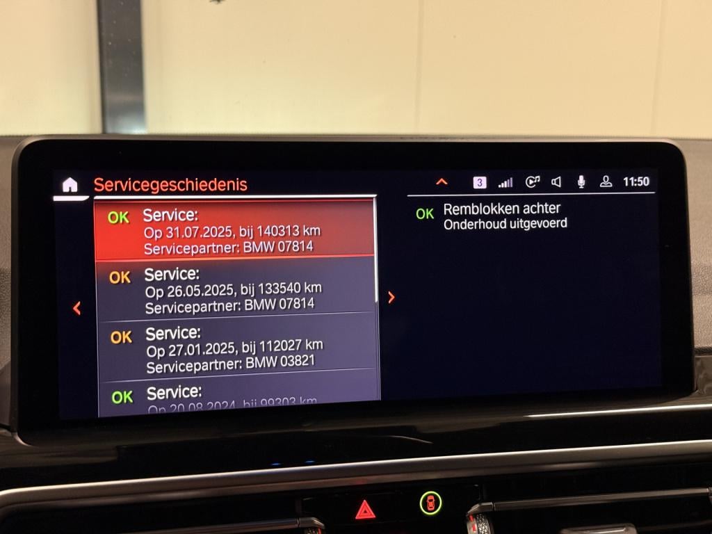 BMW X3 xdrive30e m-sport | stoelverwarming | achteruitrijcamera | trekhaak 