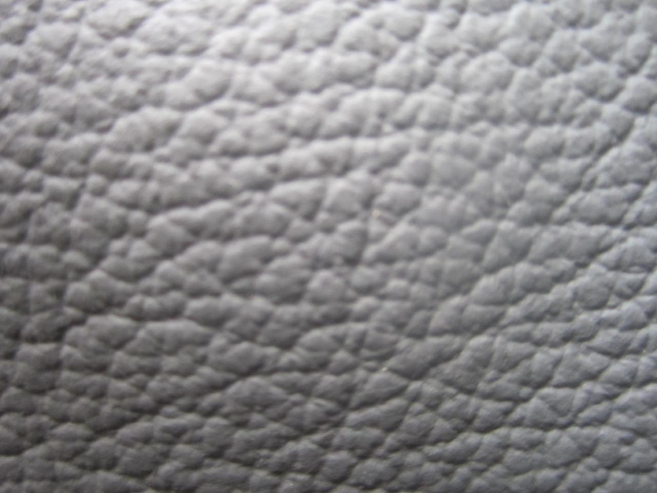Nieuw stuk Grijs Leer 200x180 cm