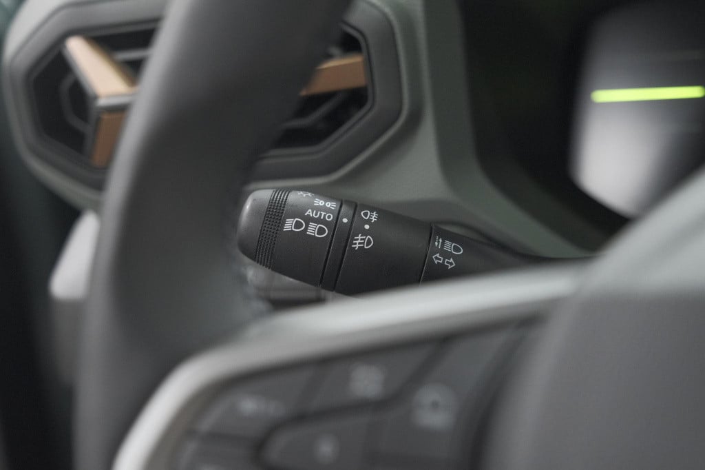 Dacia Duster mild hybrid 130 extreme | camera | apple carplay | parkeersens