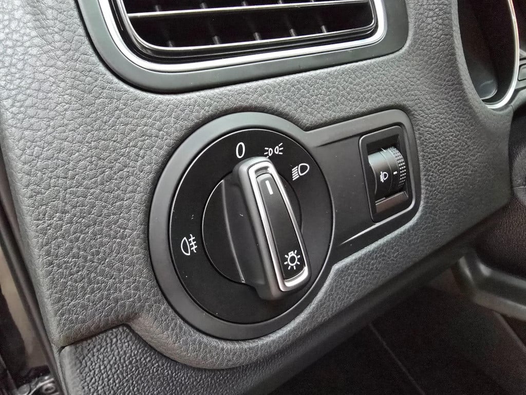 Volkswagen Polo occasion automaat 1.2 tsi highline prachtuitvoering | tweed