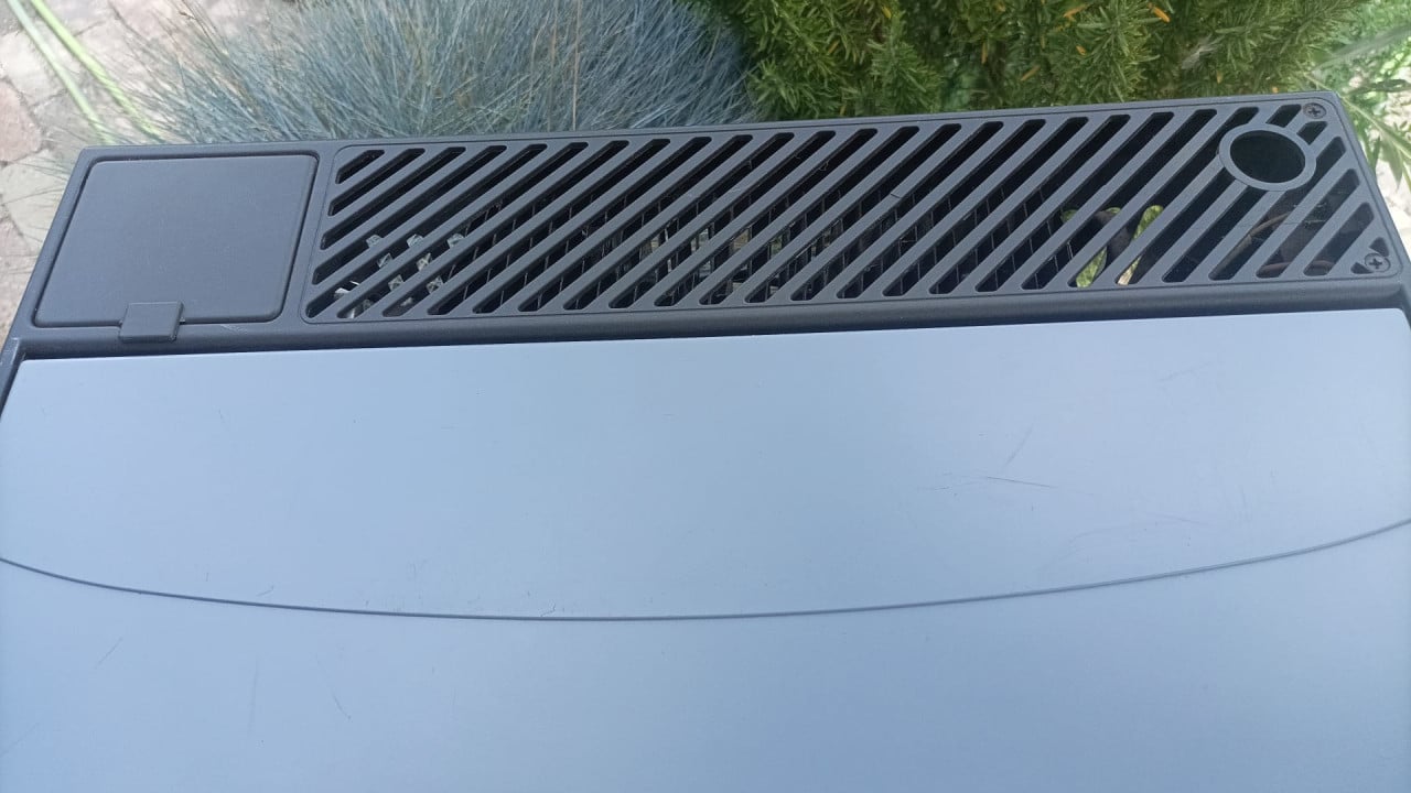 Koelbox 40 liter (werkt op gas, 12V en 230V)