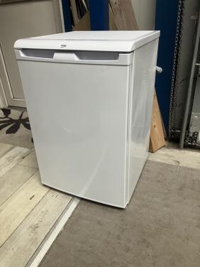 Beko Koelkast vriezer S54121 2 jaar oud in perfecte staat