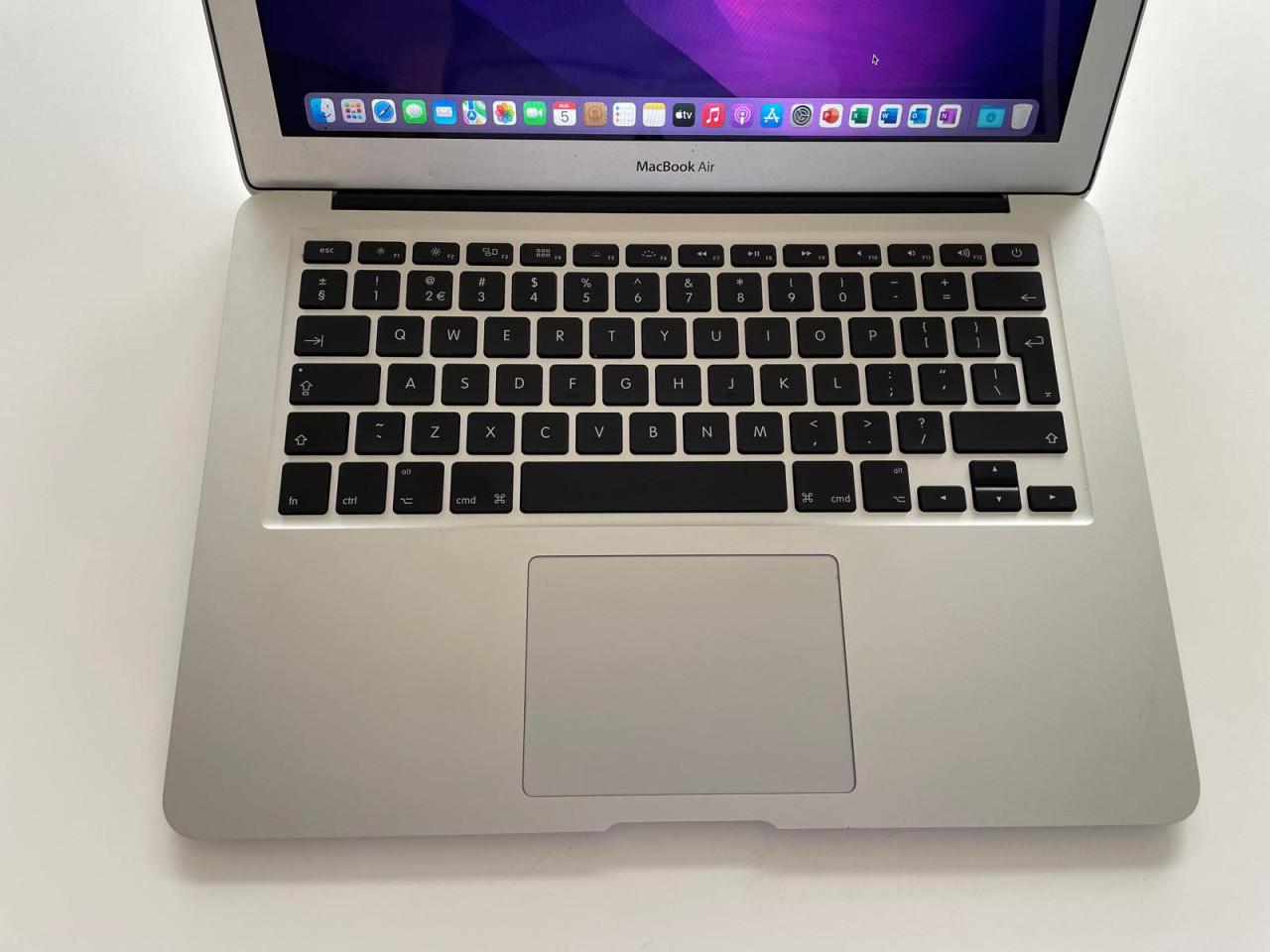 Macbook - met SSD, Office pakket, tas en nieuwe accu