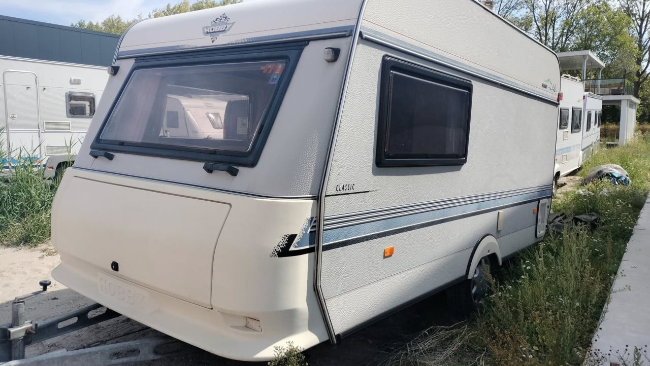 Hobby met als NIEUWE voortent
