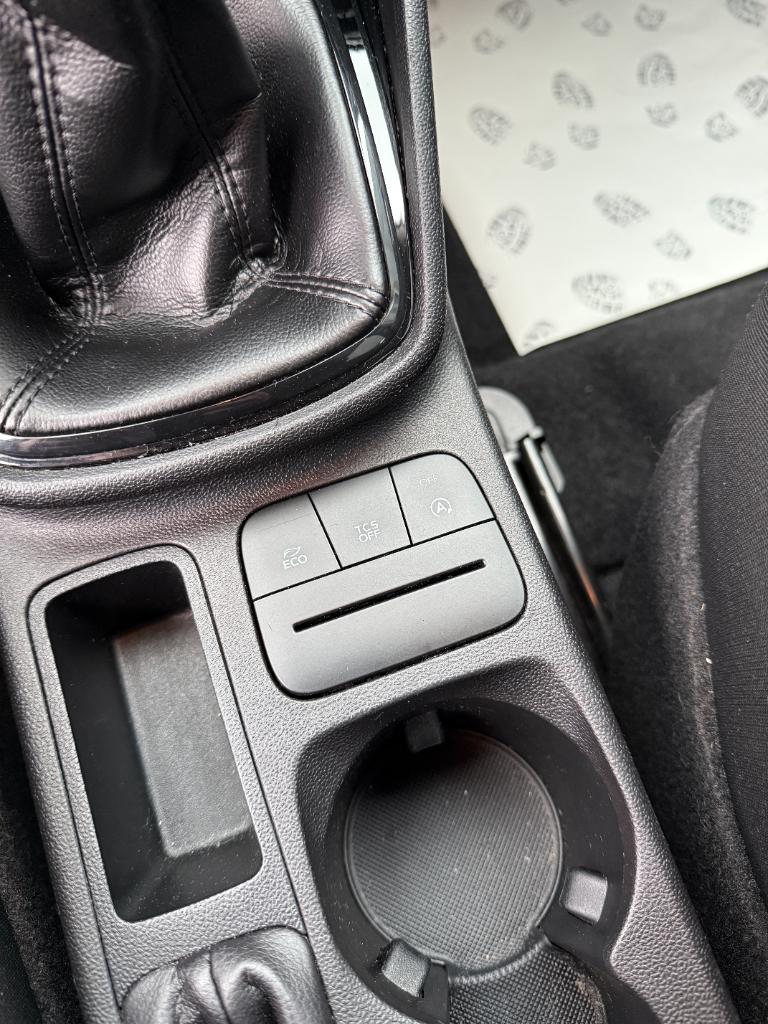 Ford Fiesta 1.1 - trend - cruisecontrol