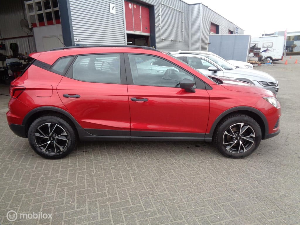 Seat Arona 1.0 tsi reference/airco/lm velgen/carplay/1st eig/slechts 79000k