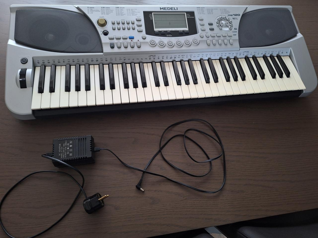Keyboard Medeli  MC120