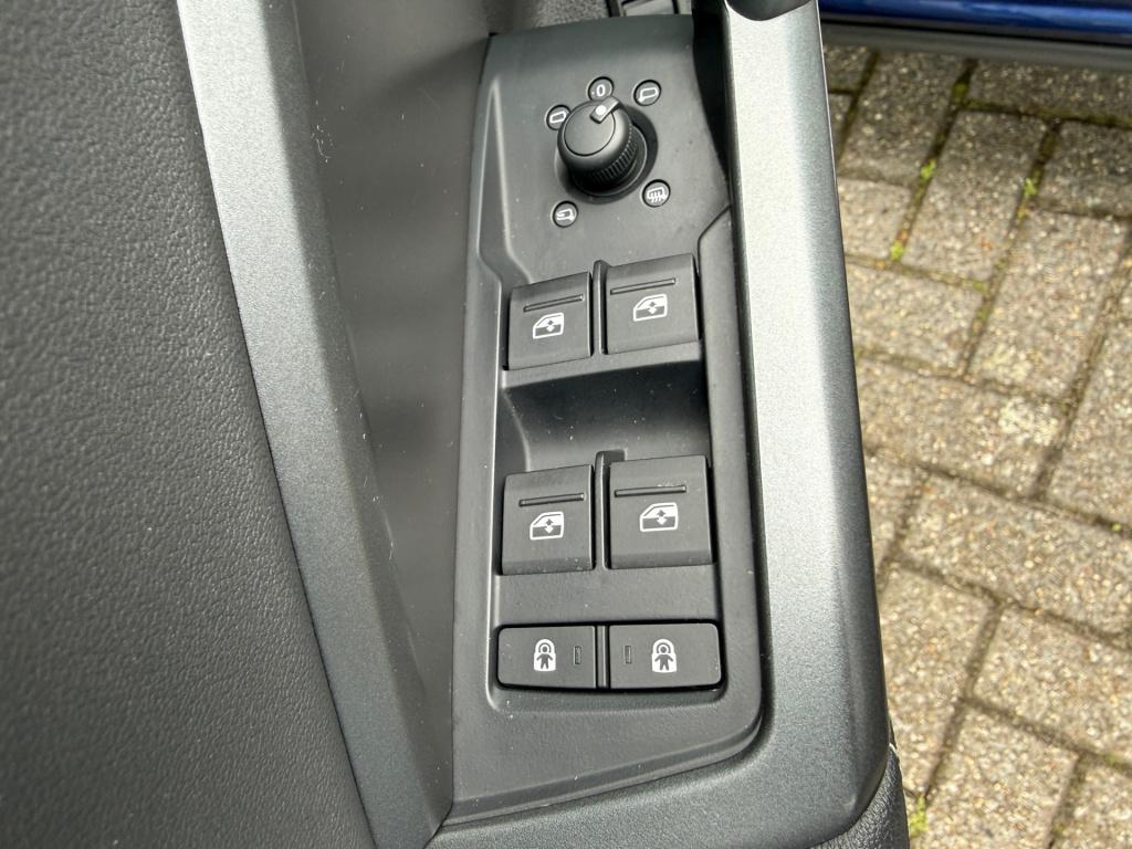 Audi Q3 45 tfsi e s edition