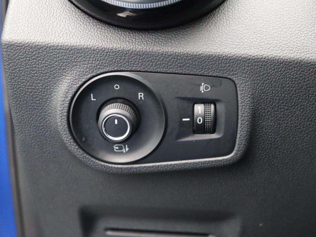 MG Zs-ev mg luxury 45 kwh | automaat | panorama dak | leder | navigatie | a