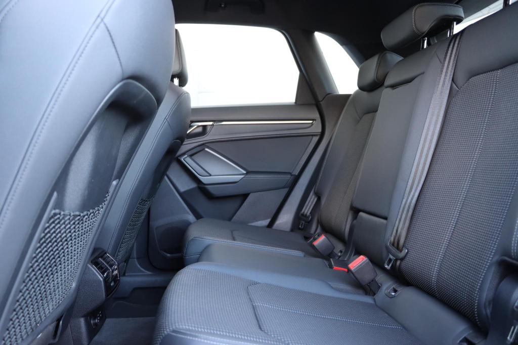 Audi Q3 35 tfsi s edition 150pk s tronic