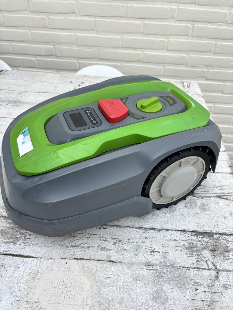 Robot grasmaaier