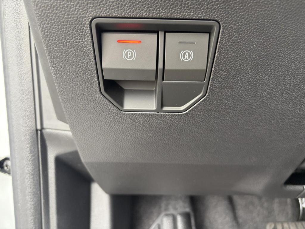 Mitsubishi Eclipse Cross intense+ 87 kwh inclusief €4000,- korting