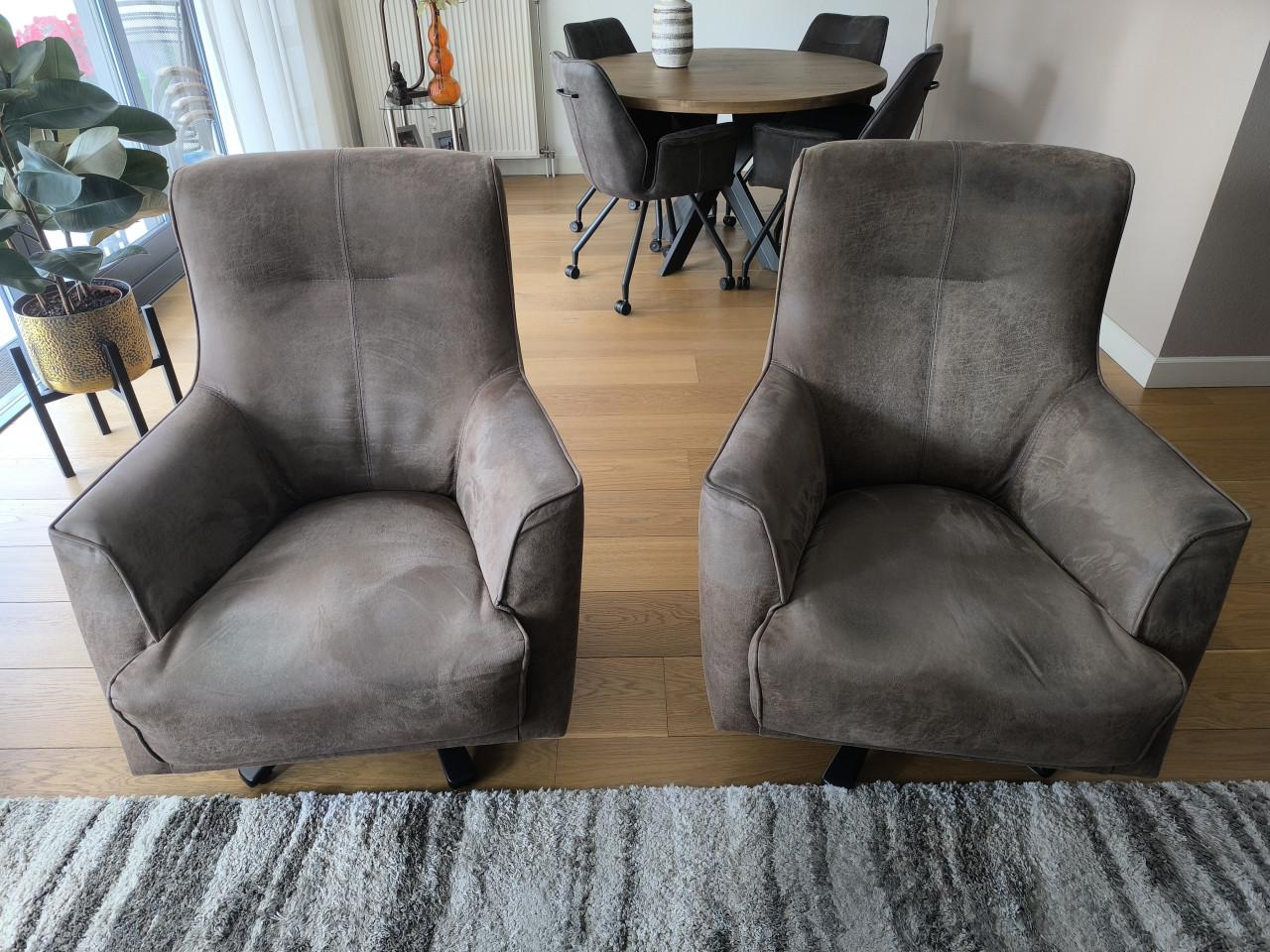 2 fauteuils